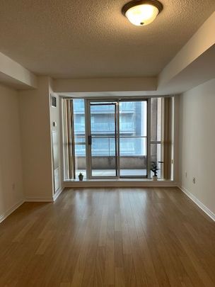 For Lease - 925 Bay Street Unit# 505, Toronto, Ontario - Photo 1