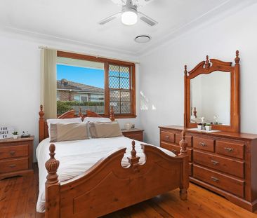 VILLA IN PRIME LOCATION ! - Photo 3