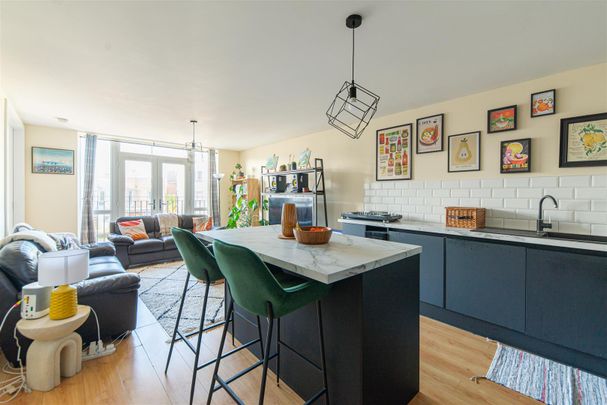 The Stephenson, Gateshead, Tyne and Wear - Photo 1