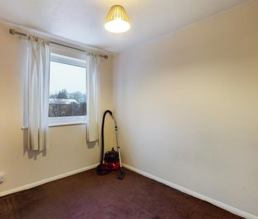 2 bedroom maisonette to rent - Photo 3