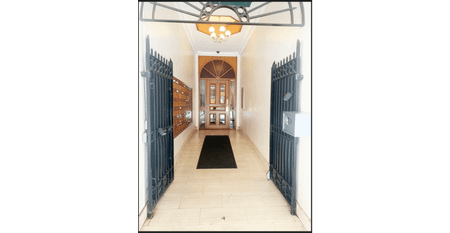 88sqm Spacious Furnished CBD Apartment – Flexible Lease – Walk to Everything - Photo 2