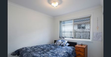 Modern 3 Bedroom home - Photo 3