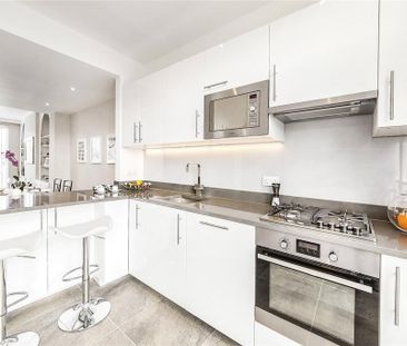 3 bedroom terraced house to rent - Photo 2