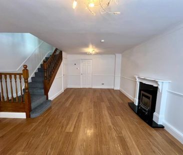 3 bedroom terraced house to rent - Photo 5