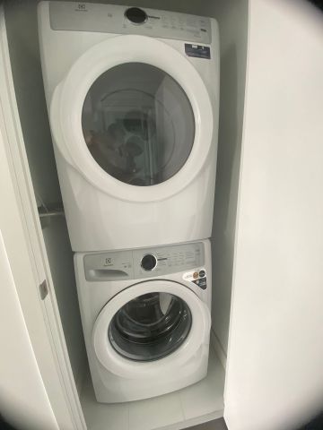 For Lease - 7 Golden Lion Heights Unit# 2701, Toronto, Ontario - Photo 2