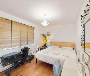 Delamere Terrace, London, W2 - Photo 3 | Rentumo