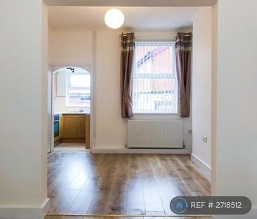 2 bedroom terraced house to rent - Photo 2