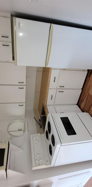 2 1/2 - 4724 Av. Pierre-Coubertin, Montréal - Photo 1