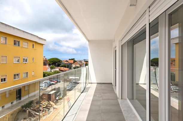 Apartamento T4 novo a estrear, para arrendamento em São João do Estoril, Cascais - Photo 1