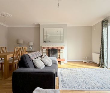 Berwick Hall, Churchtown, Dublin 14 - Photo 1