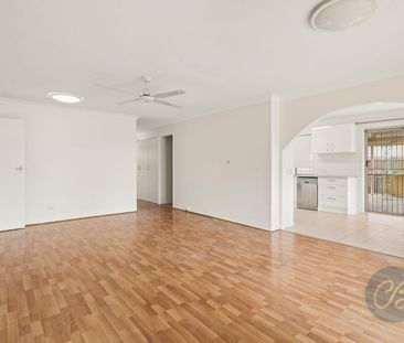 Family Comfort & Flexible Living in the Heart of Albany Creek - Photo 2