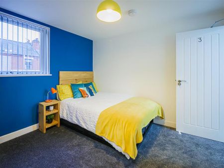 5 bedroom terraced house to rent - Photo 4