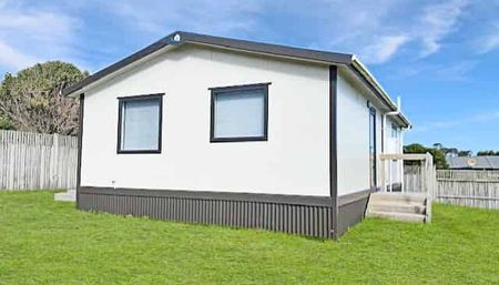 Two Bedrooms at the Beach - Photo 5