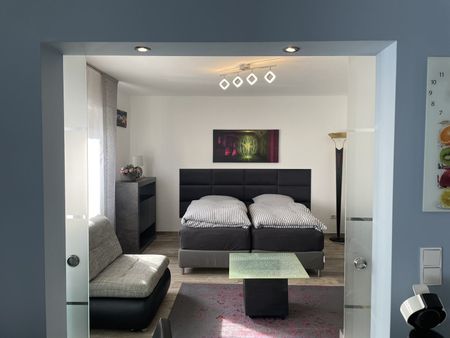 Charmant und Modern in Leverkusen, Video online - Photo 4