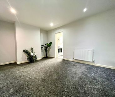 2 bed terraced house - Photo 6