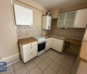 Location Appartement 2 pièces 37m² CHATEAUROUX 36000 - Photo 3