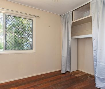 3 Bedroom Home in Central Location! - Photo 3