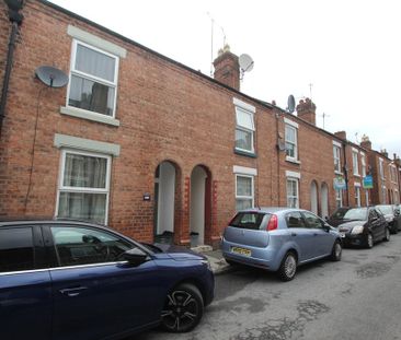 2 Bedroom HOUSE, Chester - Photo 5