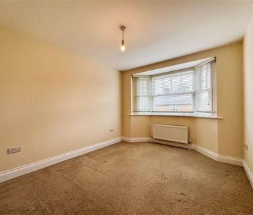 3 bedroom detached house to rent - Photo 3