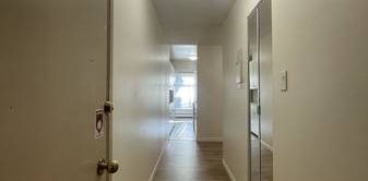 1 bed/1 bath apartment in Kerrisdale - Photo 2