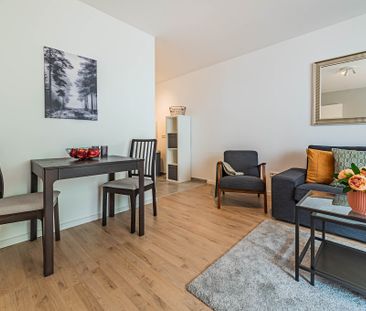 City-Residence: Schick möblierte Wohnung mit Skylineblick in schöne... - Photo 2