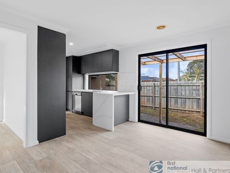 7 / 27 Cheviot Road, Keysborough - Photo 5