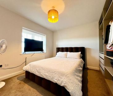 3 bedroom terraced house to rent - Photo 2