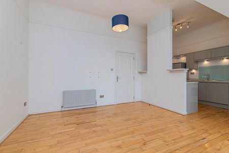 3 bedroom apartment to rent - Photo 3