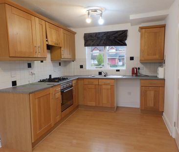 3 bedroom detached house to rent - Photo 6