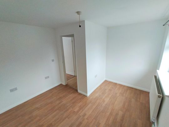 Drakes Drive, Stevenage - Photo 1