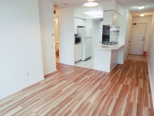 For Lease - 8 Hillcrest Avenue Unit# 2303, Toronto, Ontario - Photo 1