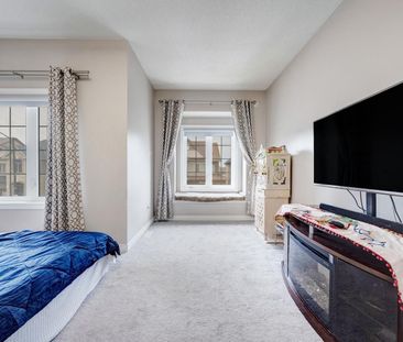 For Lease - 5 Ezra Crescent, Brampton, Ontario - Photo 4