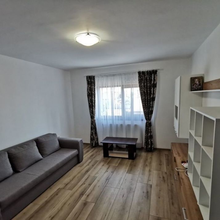 Apartament in Zona Piata Muncii - Fotografie 1