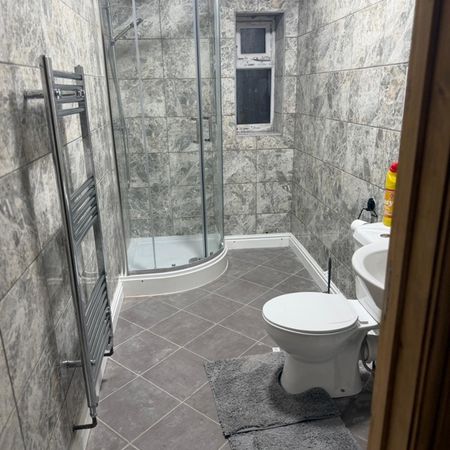 Room in a Shared House, Tyseley Lane, B11 - Photo 4