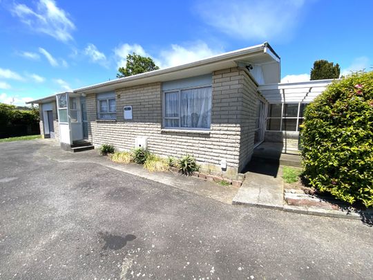 7 Tawake Place, Waitara - Photo 1