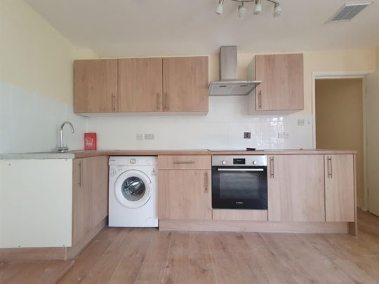 Atlantic Lodge 184-186 South Street, Romford RM1, London - Photo 1