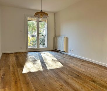 Location Appartement 3 pièces 69m² CASSIS 13260 - Photo 2