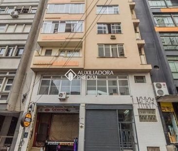 Kitnet com 1 quarto e 16m² para alugar em Centro Histórico, Porto A... - Foto 4