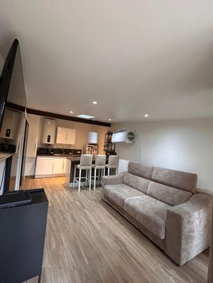 Location Appartement 2 pièces 27m² NICE 06100 - Photo 1