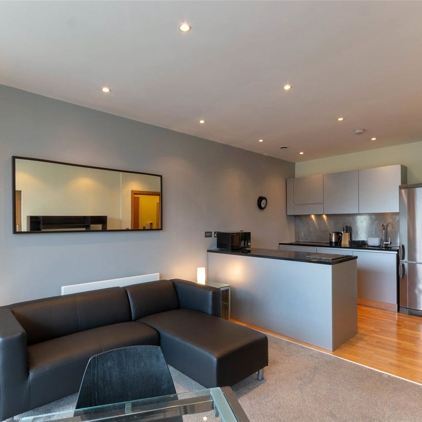 2, Quayside Lofts, 58 Close, Newcastle Upon Tyne, NE1 3RJ - Photo 1