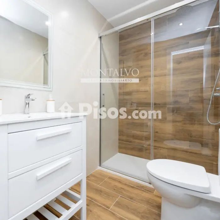 Piso en alquiler en Travesía de la Vereda de la Vega - Photo 1