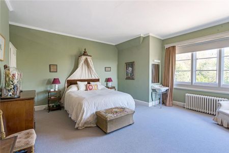 6 bedroom detached house to rent - Photo 4