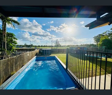 18 McCOOL Street, Moranbah, Qld 4744 - Photo 5