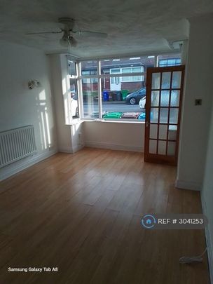 2 bedroom semi-detached house to rent - Photo 1