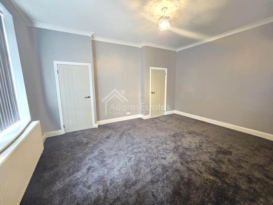 5 bedroom semi-detached house to rent - Photo 1