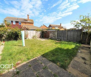 2 bedroom semi-detached bungalow to rent - Photo 6