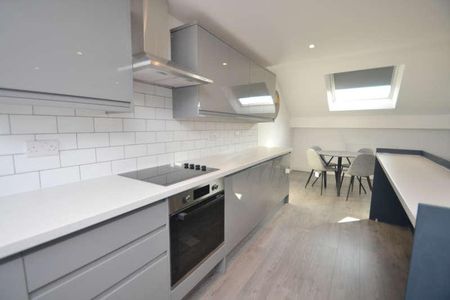 Lloyd Street South, Rusholme, Manchester, M14 - Photo 4