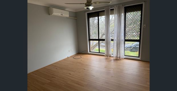 House for Rent //walk to school//Walk to station - Photo 1