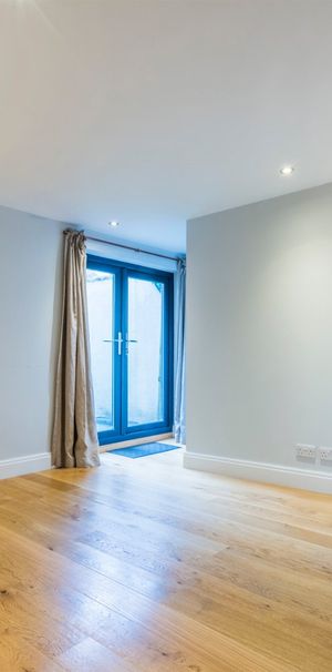 1 bedroom property to rent - Photo 1
