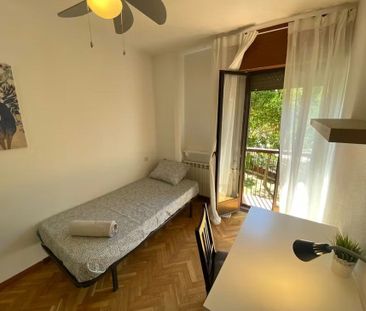 Calle de Simancas, Madrid, Community of Madrid 28029 - Photo 2